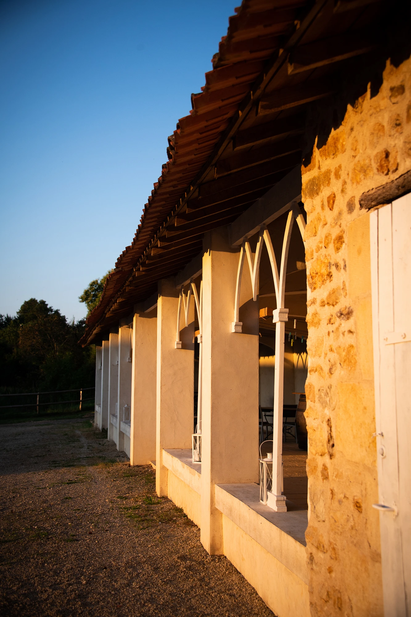 Portail d'entrée historique du Domaine de la Briouse à Sanxay