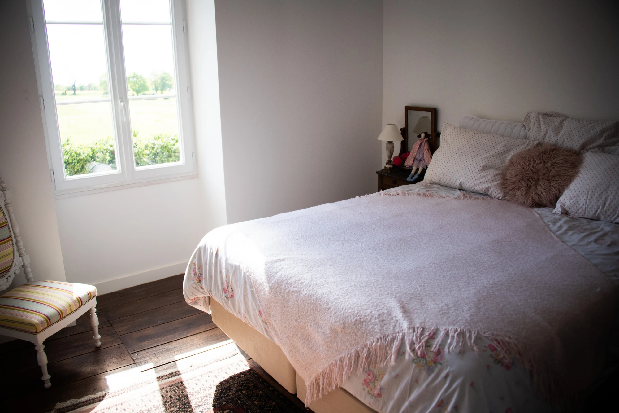 Chambre 3 du Gîte Pavillon — vue sur le parc du Domaine